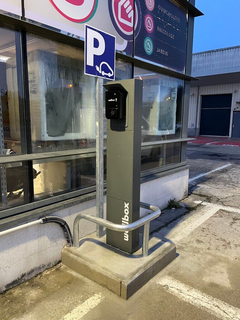 Borne payante Brico u